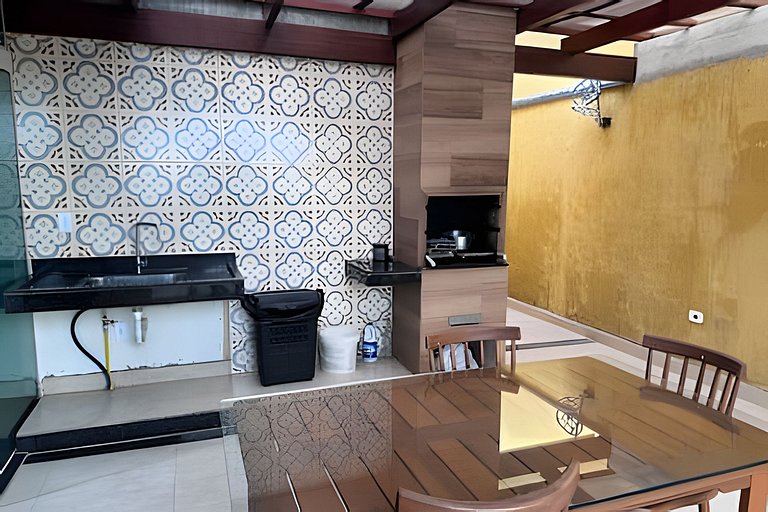 Quarto 2 (2 Pessoas) em Casa Compartilhada