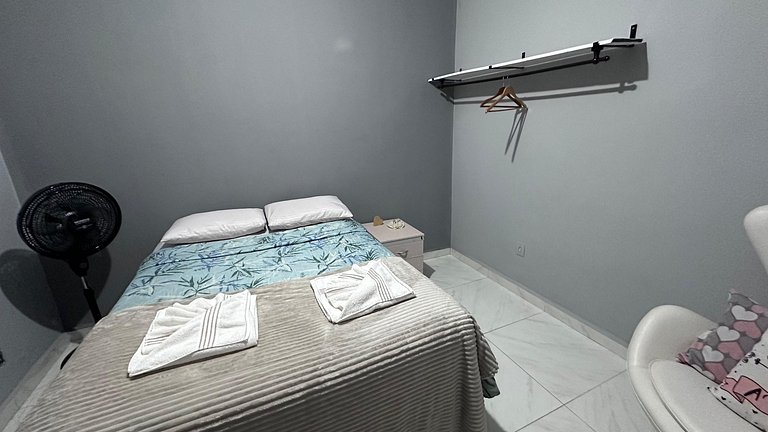 Casa do Rosa com piscina - Aluguel por Temporada SJBV