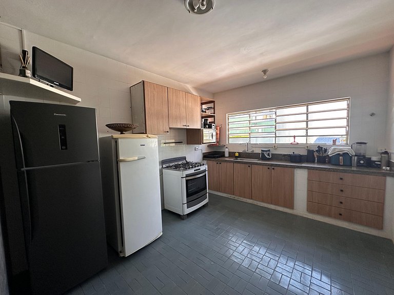 Quarto 2 - Refugio Verde Aconchegante com Ar-Cond.