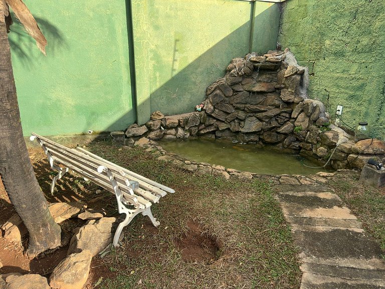 Suíte - Refugio Verde Aconchegante com Ar-Cond.