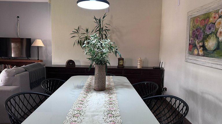 Casa com Piscina para Temporada no Centro | Conforto e Lazer