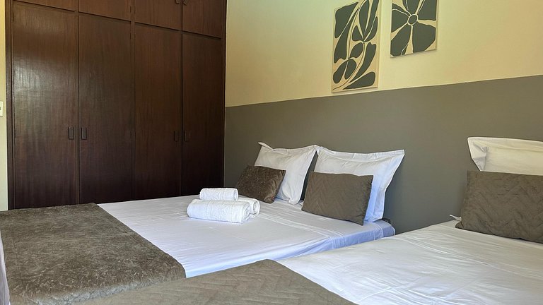 Casa com Piscina para Temporada no Centro | Conforto e Lazer