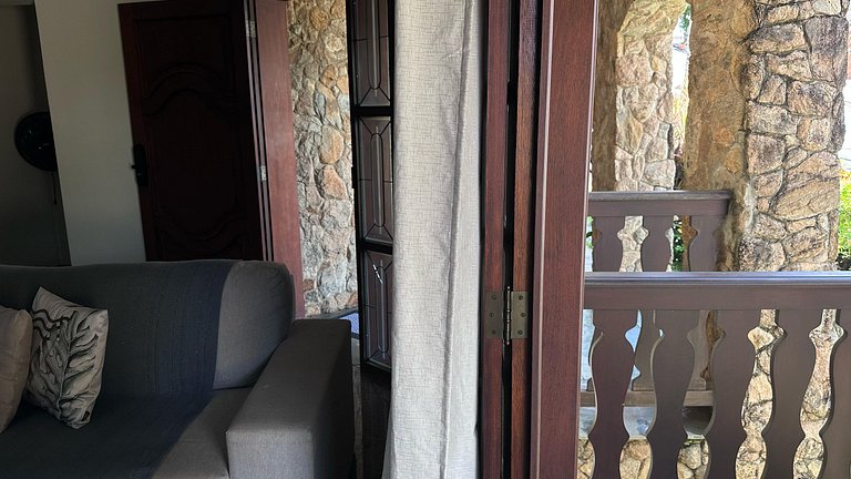 Casa com Piscina para Temporada no Centro | Conforto e Lazer