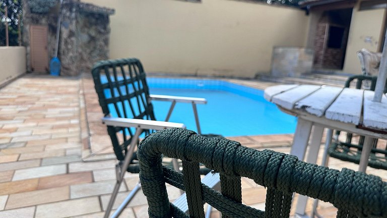 Casa com Piscina para Temporada no Centro | Conforto e Lazer