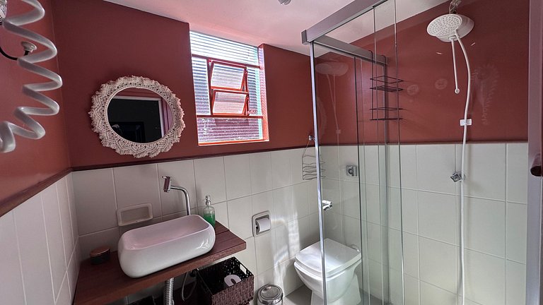 Quarto Conexão Próxima/centro SJBV· Villa do Aconchego