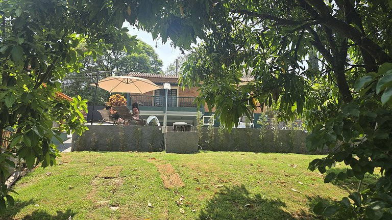 Suíte em Águas da Prata com Vista e Ar-Condicionado