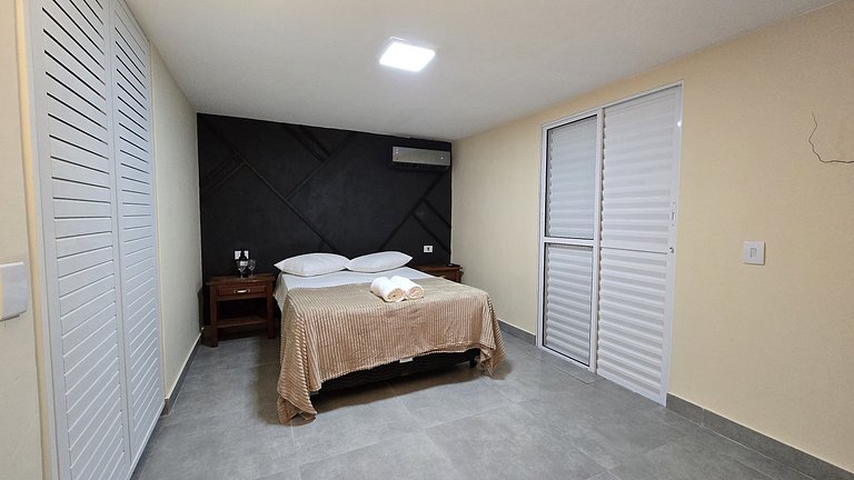 Suíte em Águas da Prata com Vista e Ar-Condicionado